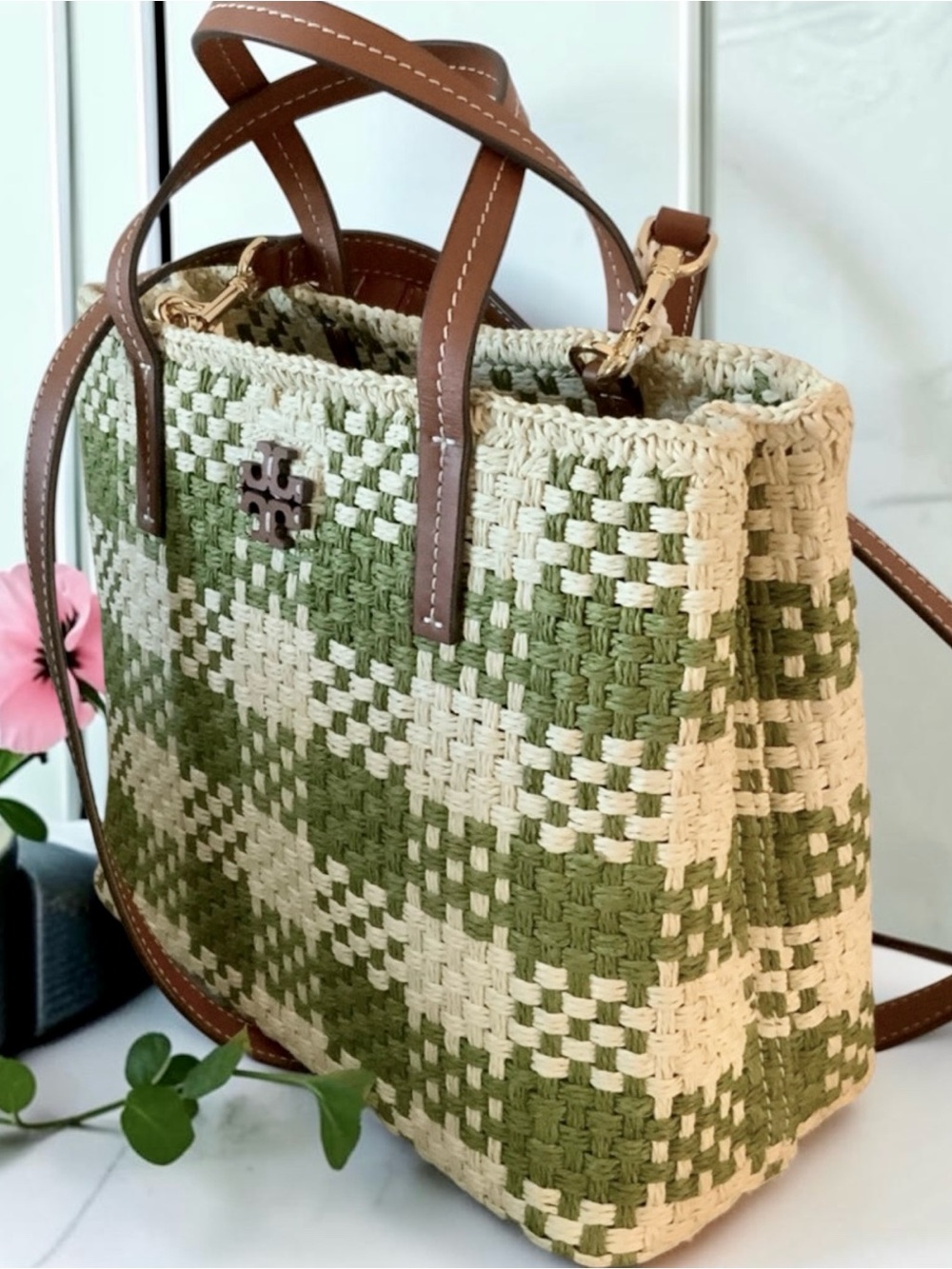 NWT TORY BURCH BLAKE STRAW TOTE/CROSSBODY BAG SAGE & CREAM
